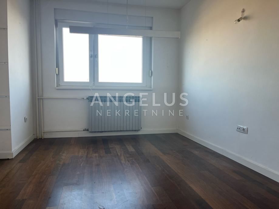 Hiša Britanac, Gornji Grad - Medveščak, 410m2