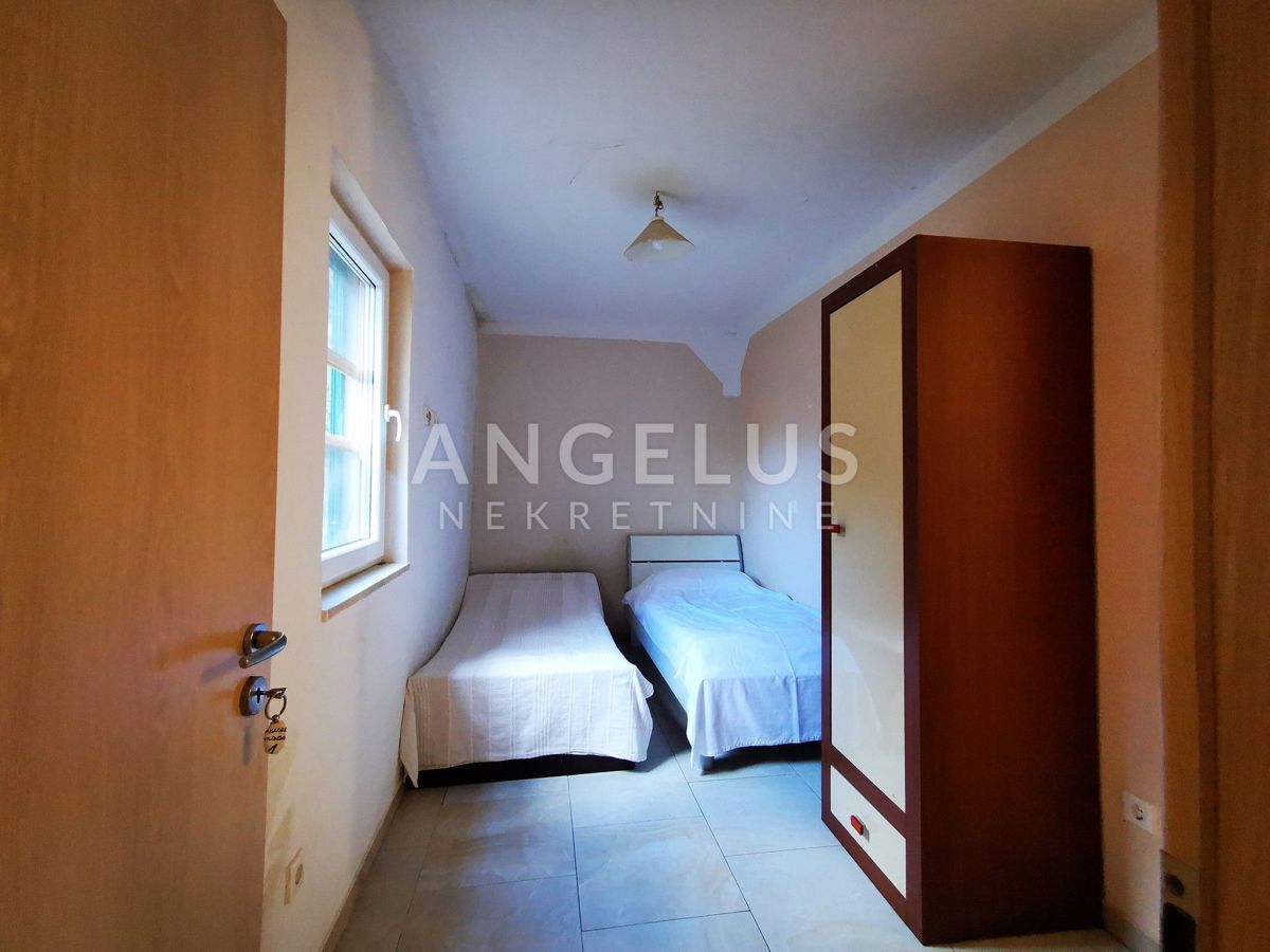 Šolta, Maslinica - garsonjera v centru Maslinice, 17 m2 PRODAJA