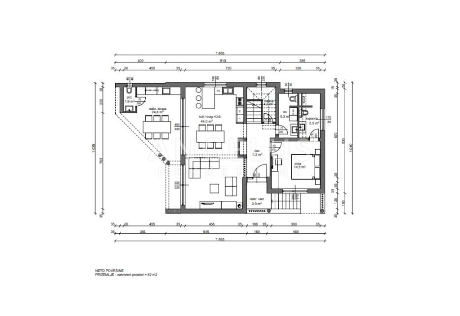 Istra, Barban - Nedokončana vila z bazenom, 174m2, naprodaj!
