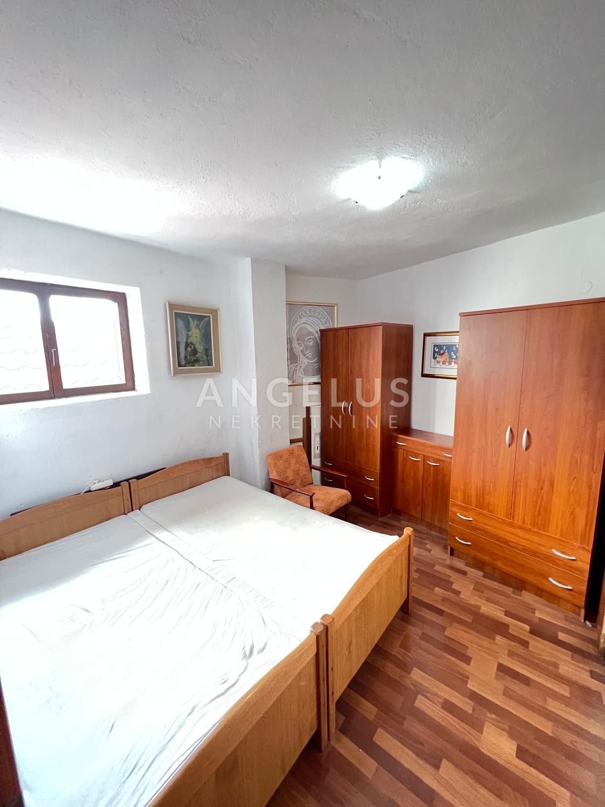 Slatine - hiša in stanovanje NAPRODAJ