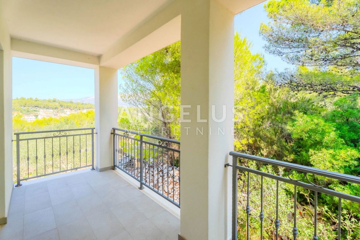 Lumbarda, otok Korčula - polsamostojna hiša 360 m² v fazi Rohbau s pogledom na morje - PRODAJA