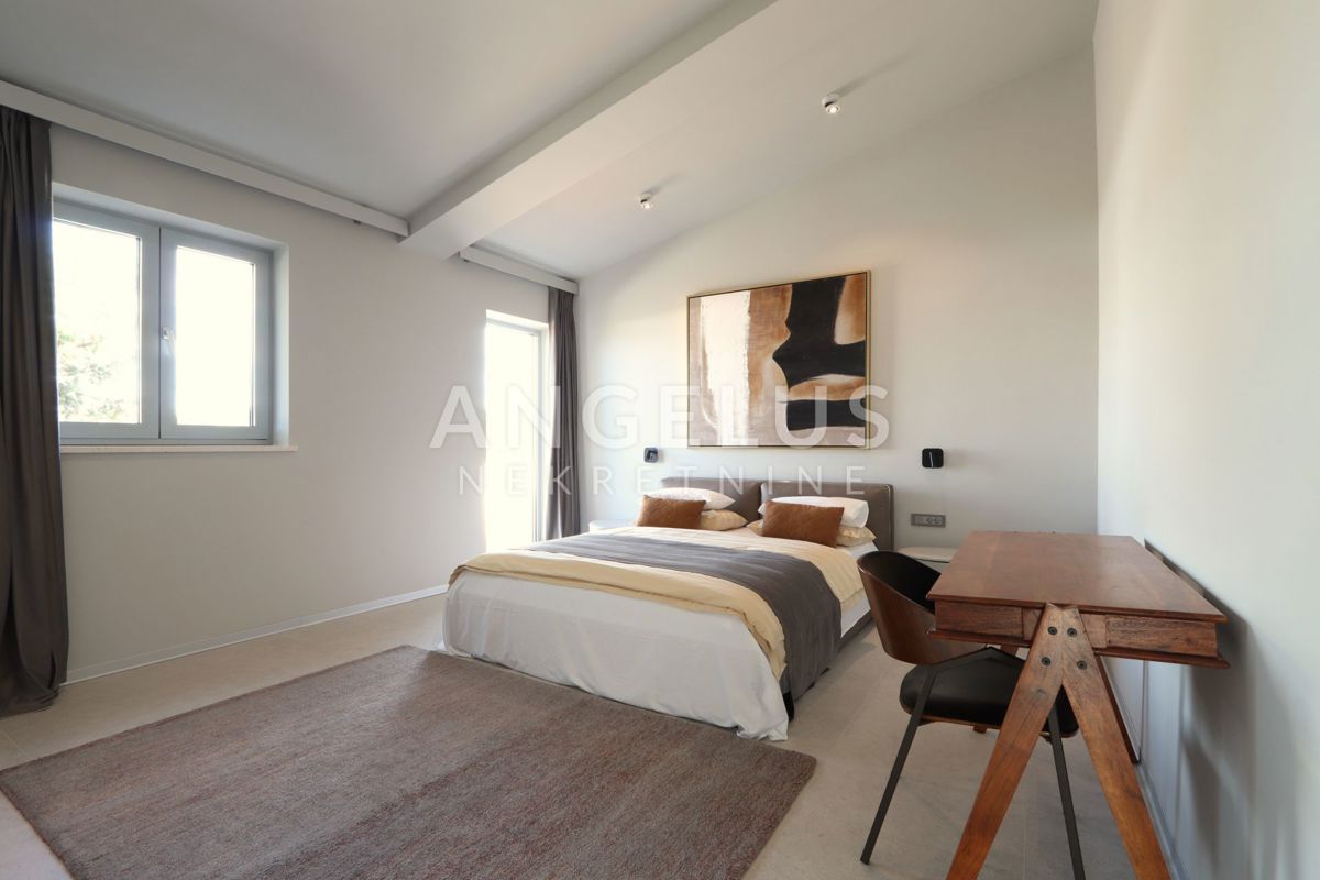 Hiša Cukrići, Svetvinčenat, 220m2