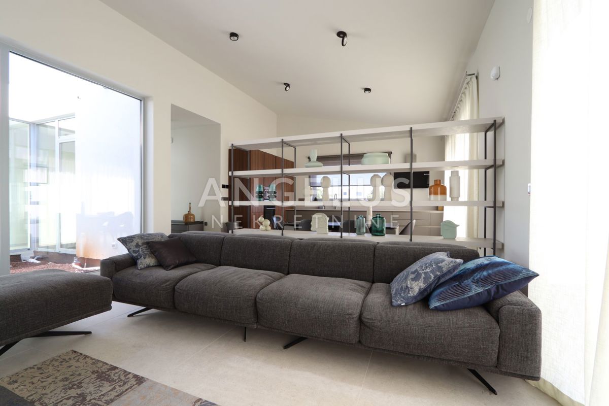 Hiša Cukrići, Svetvinčenat, 220m2