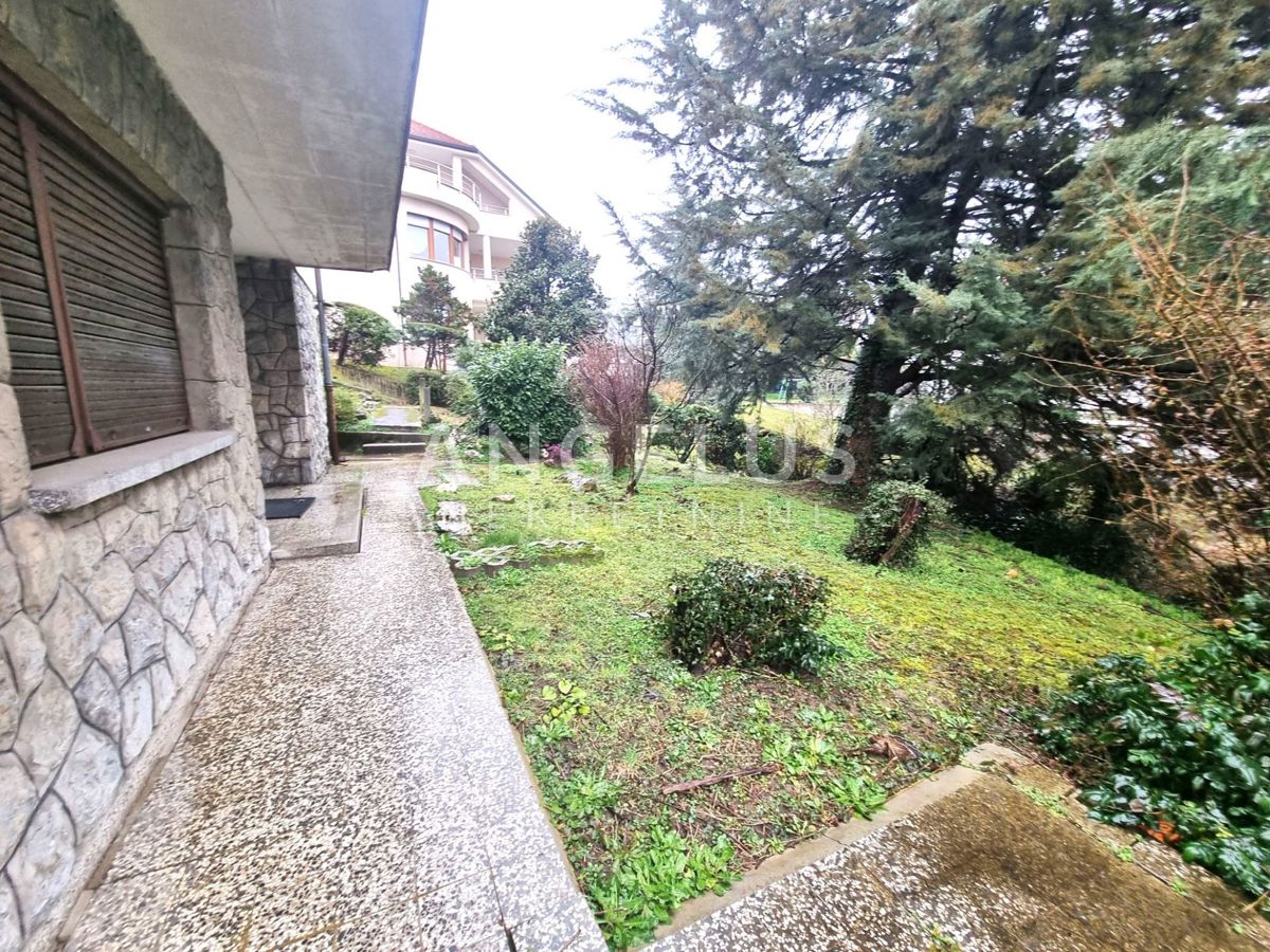 Zagreb, Šalata - Samostojna hiša 300m2