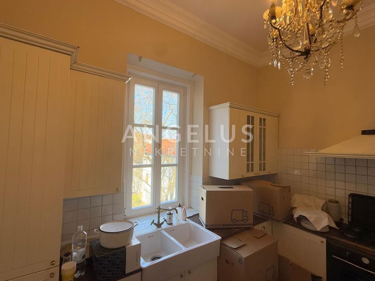 Stanovanje Donji grad, Donji Grad, 180m2