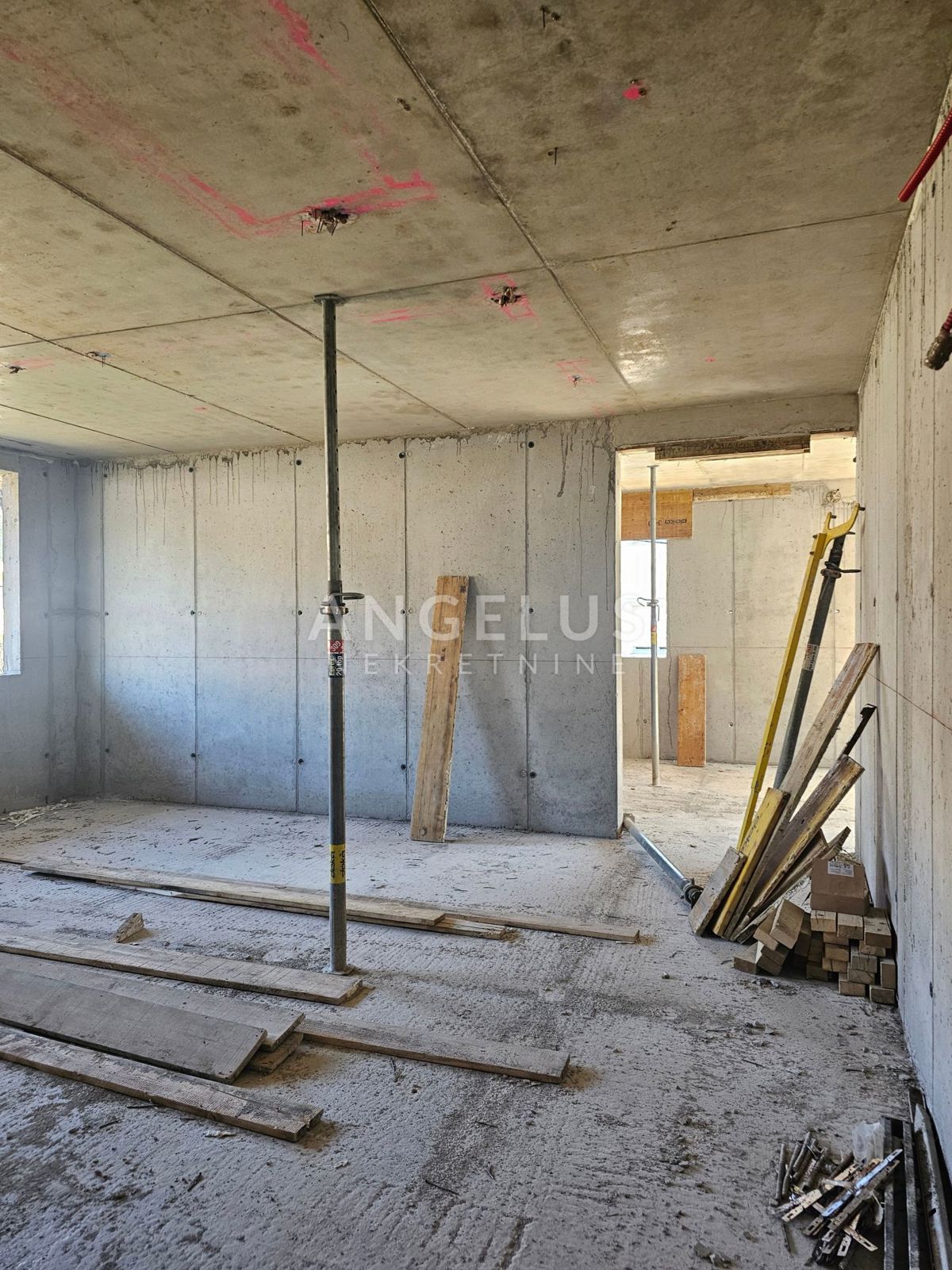 Stanovanje Kaštel Lukšić, Kaštela, 69,58m2