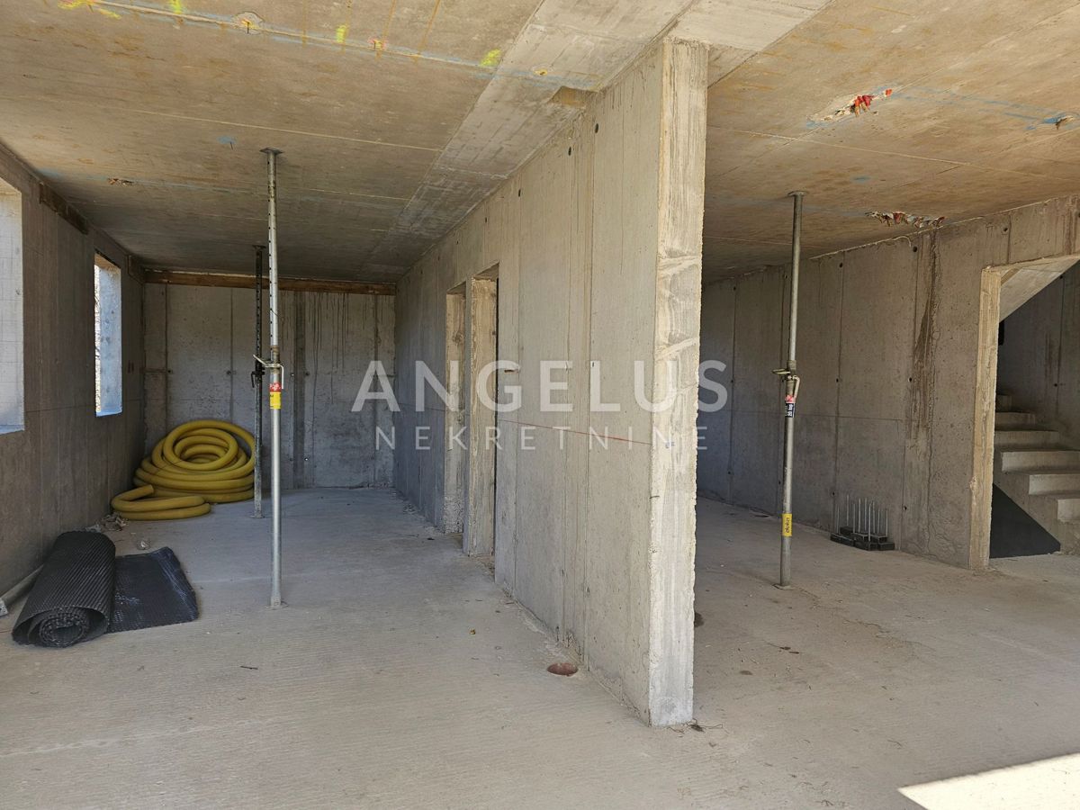 Stanovanje Kaštel Lukšić, Kaštela, 69,58m2