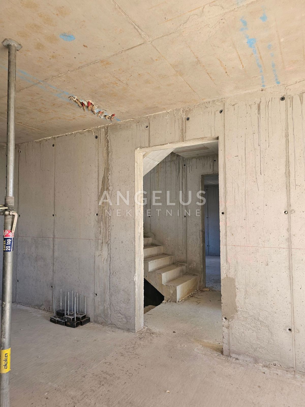 Stanovanje Kaštel Lukšić, Kaštela, 69,58m2
