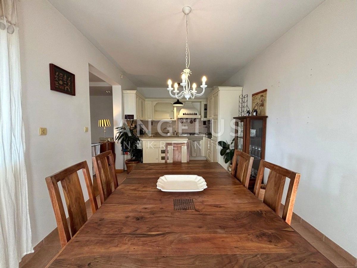 Hrvaška, Split, Meje - Dvosobno stanovanje na atraktivni lokaciji z garažo in pogledom na morje, 92 m2, PRODAMO
