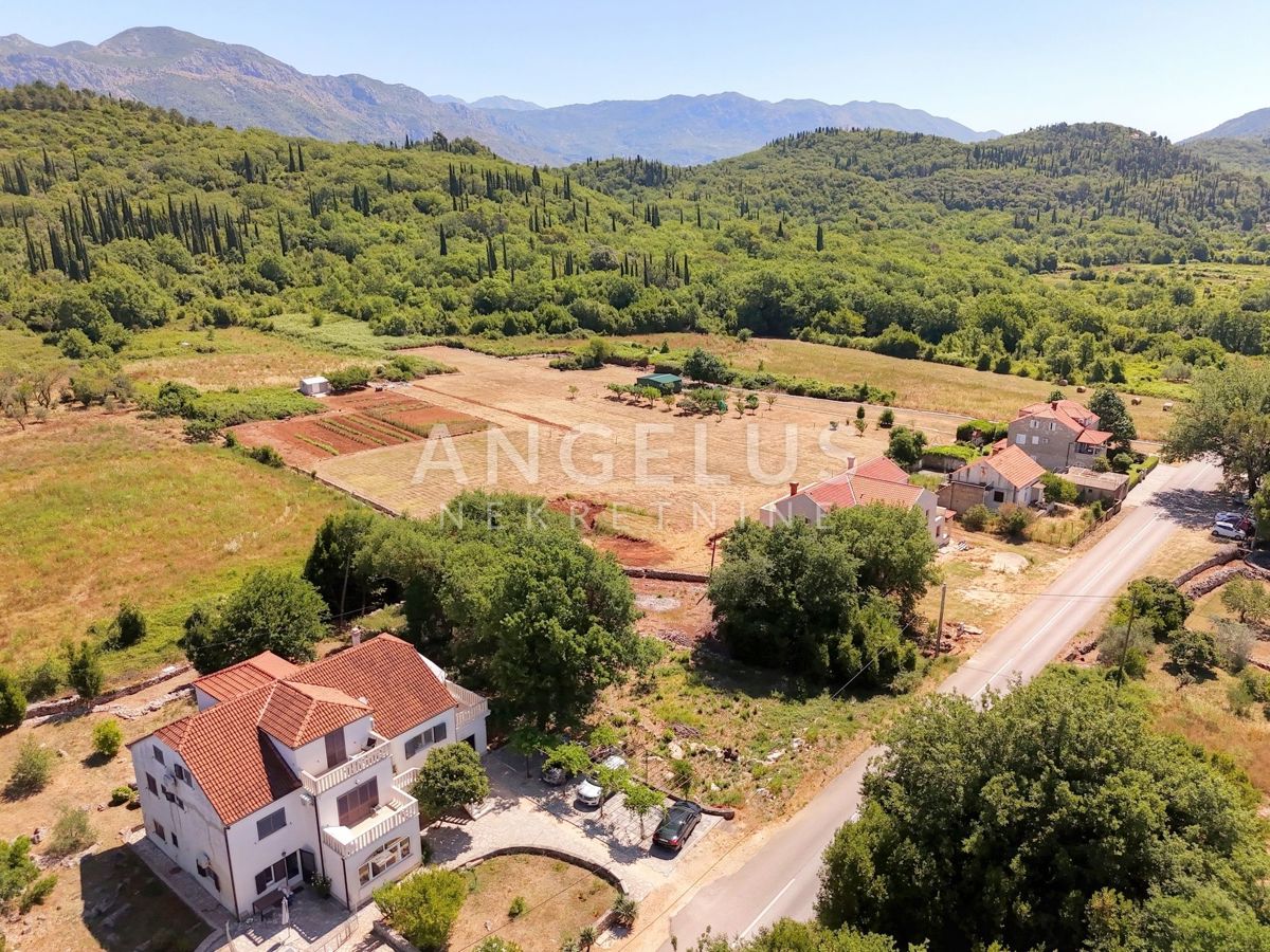 Hrvaška, Konavle, Popovići - gradbeno zemljišče na mirni lokaciji - 820 m2