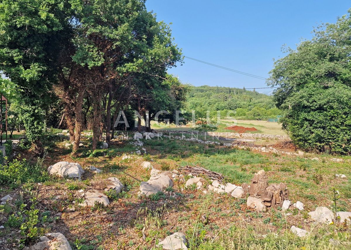 Hrvaška, Konavle, Popovići - gradbeno zemljišče na mirni lokaciji - 820 m2