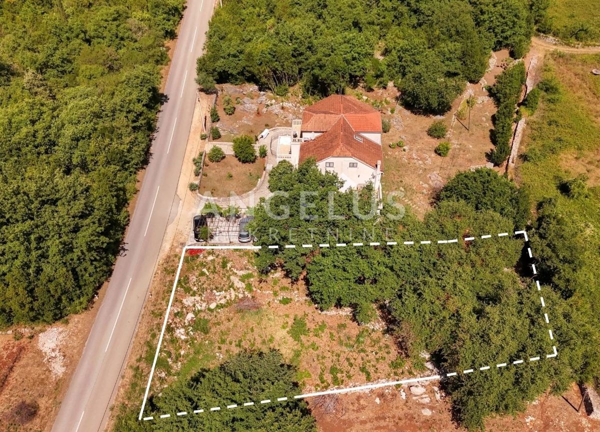 Hrvaška, Konavle, Popovići - gradbeno zemljišče na mirni lokaciji - 820 m2