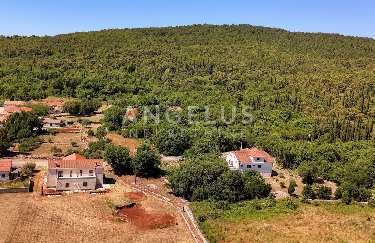 Hrvaška, Konavle, Popovići - gradbeno zemljišče na mirni lokaciji - 820 m2