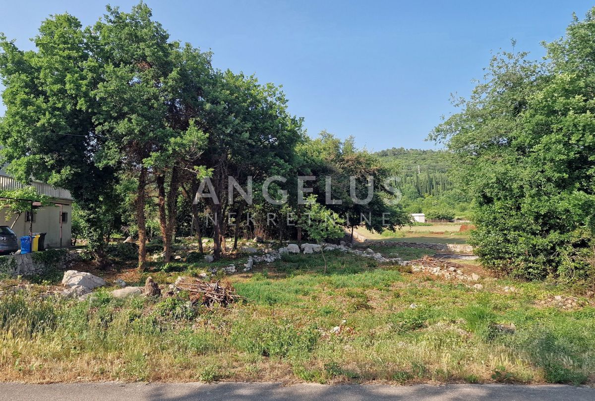 Hrvaška, Konavle, Popovići - gradbeno zemljišče na mirni lokaciji - 820 m2