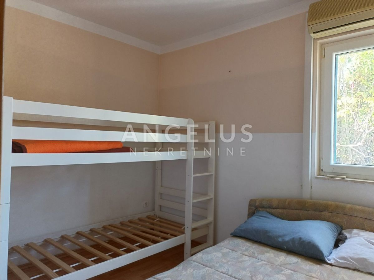 Šolta, Maslinica - garsonjera v centru Maslinice, 30 m2 PRODAJA