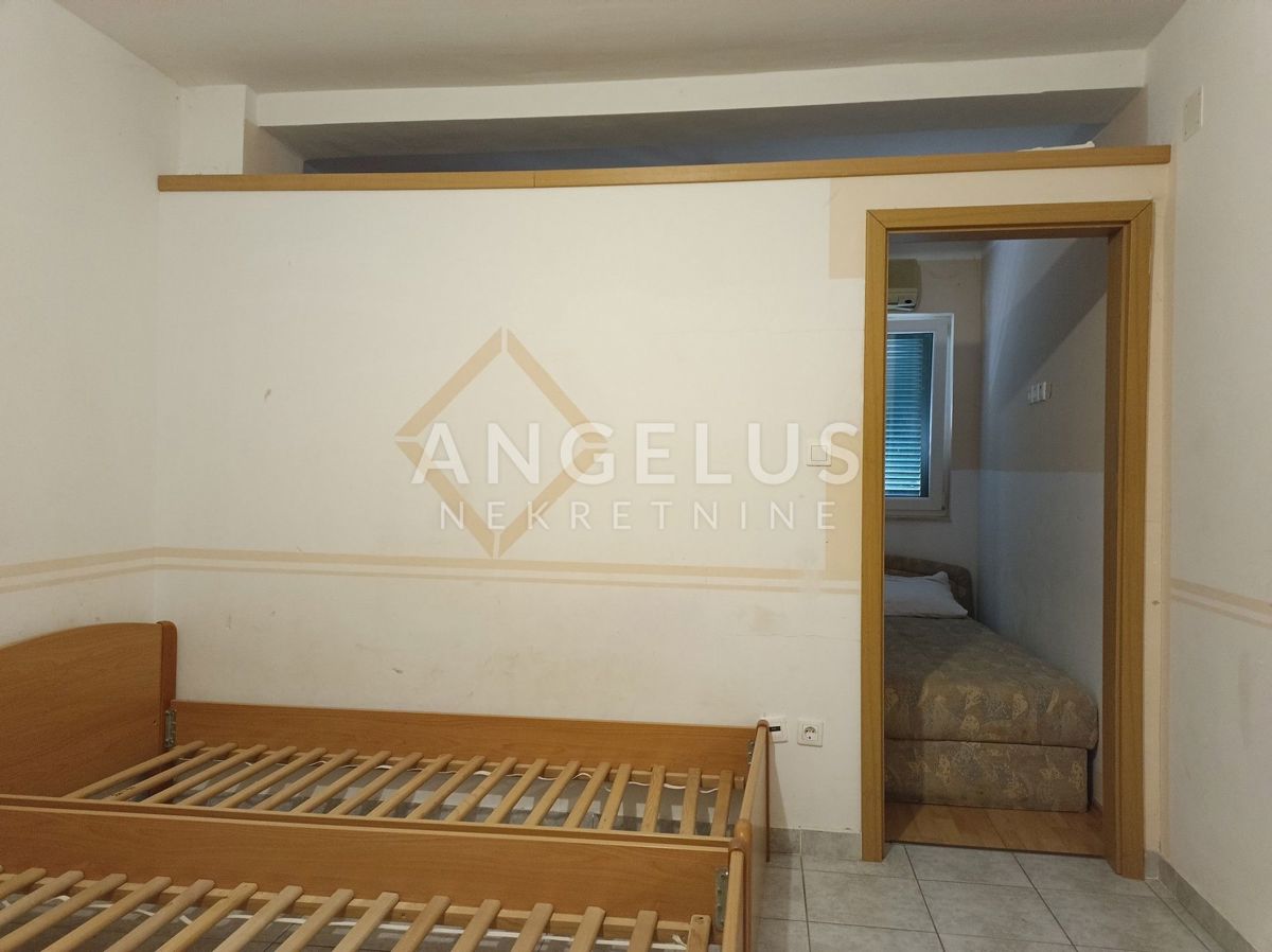 Šolta, Maslinica - garsonjera v centru Maslinice, 30 m2 PRODAJA