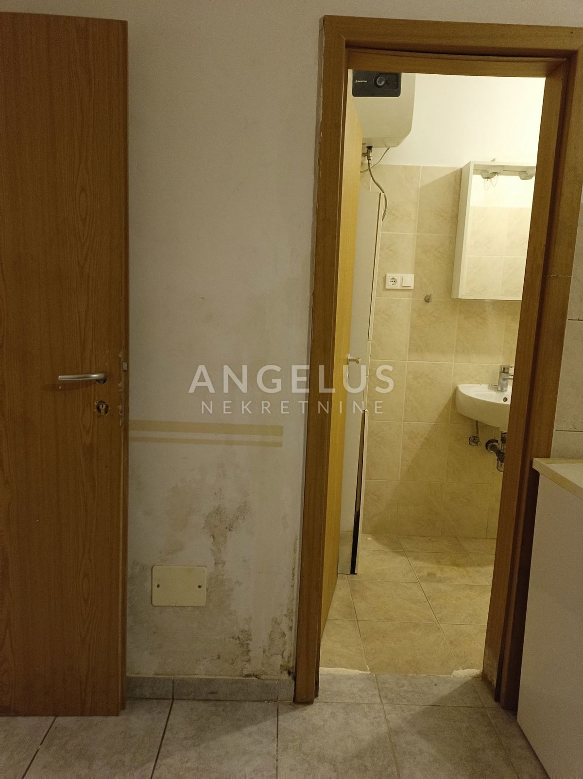 Šolta, Maslinica - garsonjera v centru Maslinice, 30 m2 PRODAJA