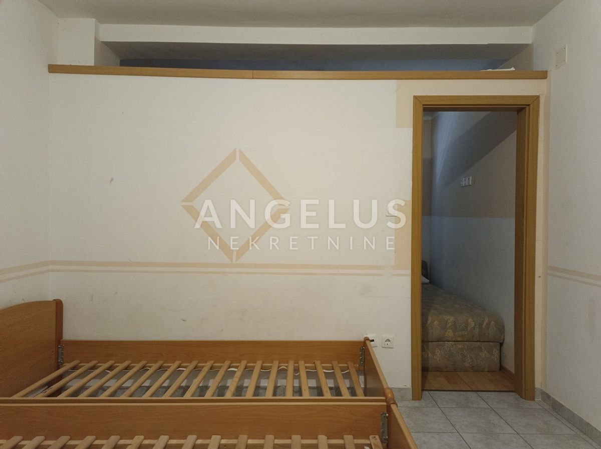 Šolta, Maslinica - garsonjera v centru Maslinice, 30 m2 PRODAJA