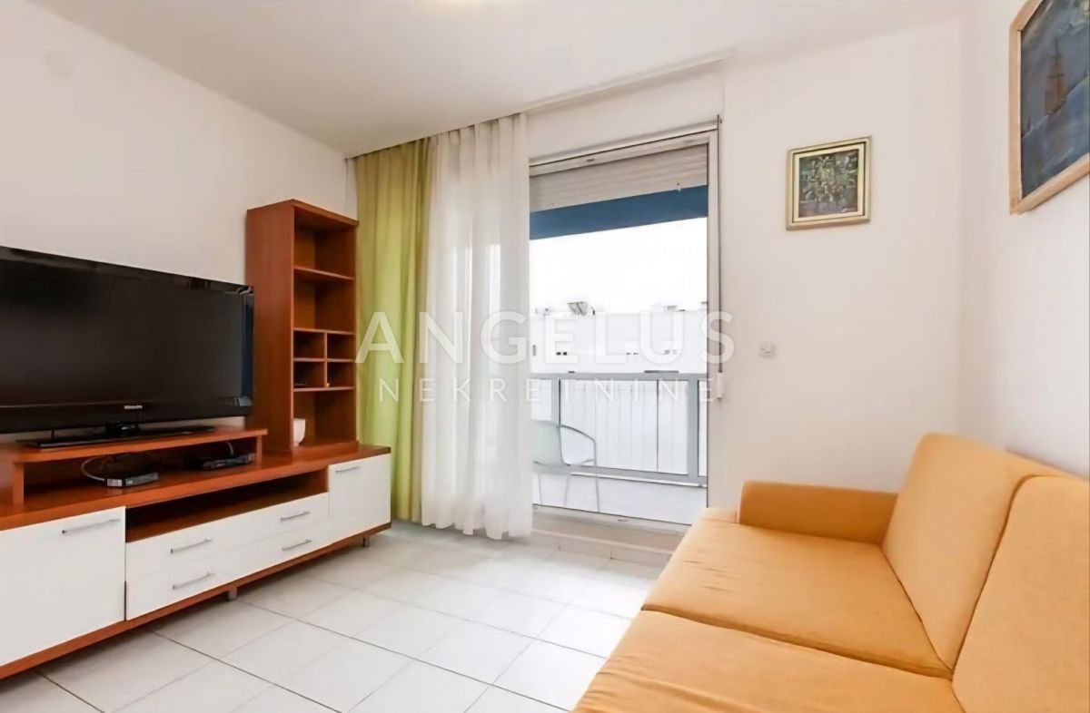 Split, Žnjan - trosobno stanovanje naprodaj