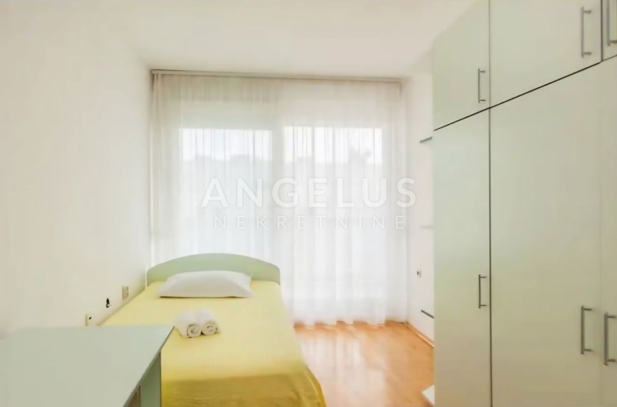 Split, Žnjan - trosobno stanovanje naprodaj