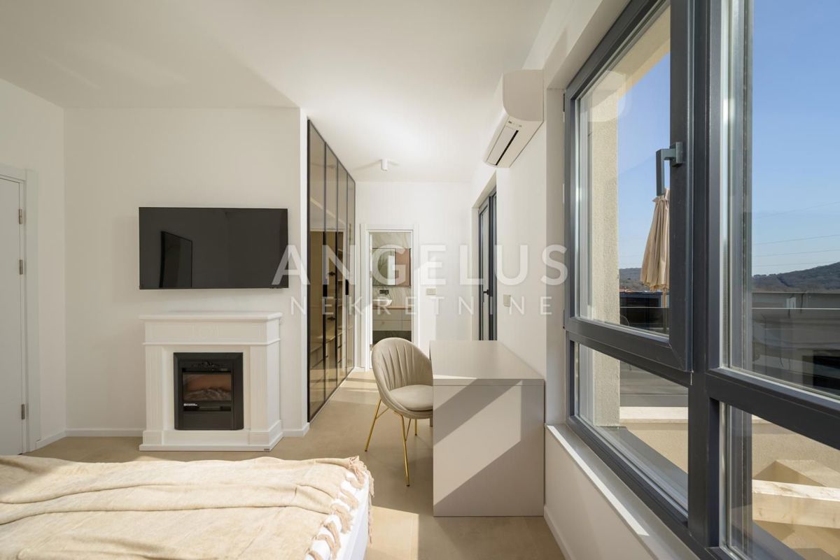 Istra, Rovinj - moderna vila z bazenom, 210m2, naprodaj!