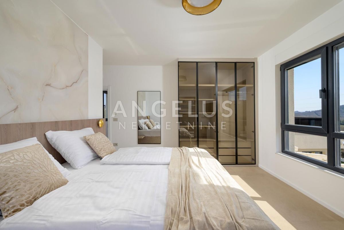 Istra, Rovinj - moderna vila z bazenom, 210m2, naprodaj!