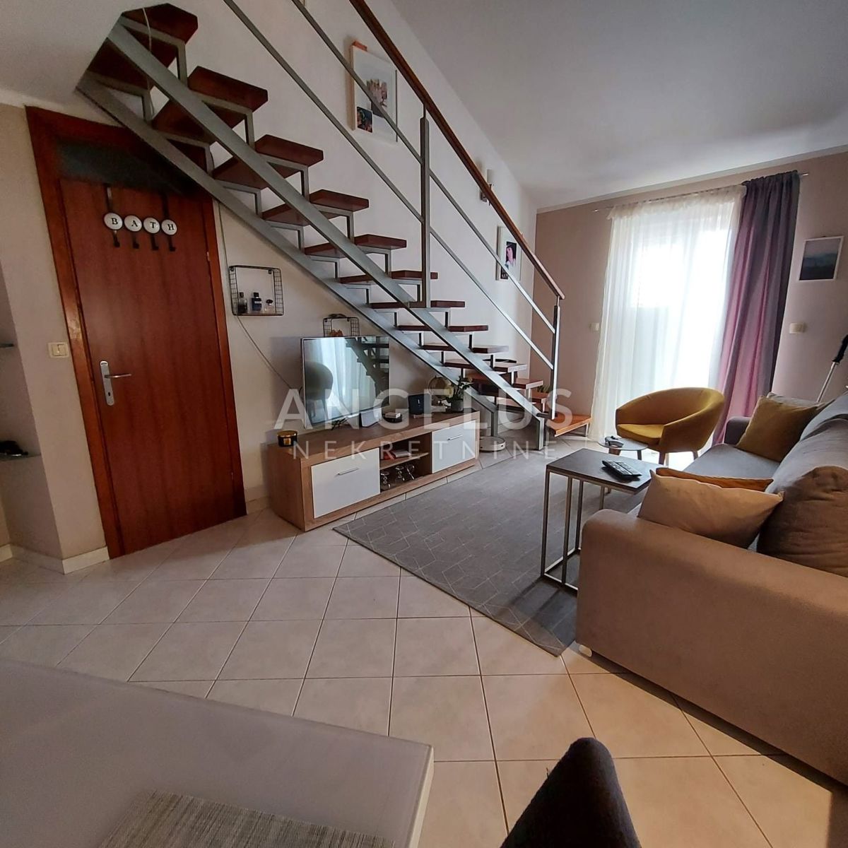 Stanovanje Kaštel Novi, Kaštela, 88,14m2