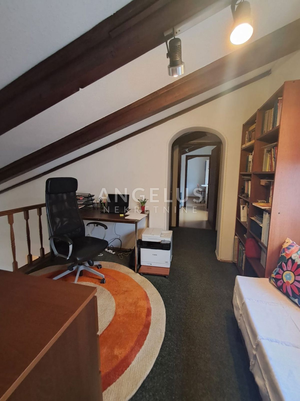 Stanovanje Cvjetno naselje, Trnje, 120m2