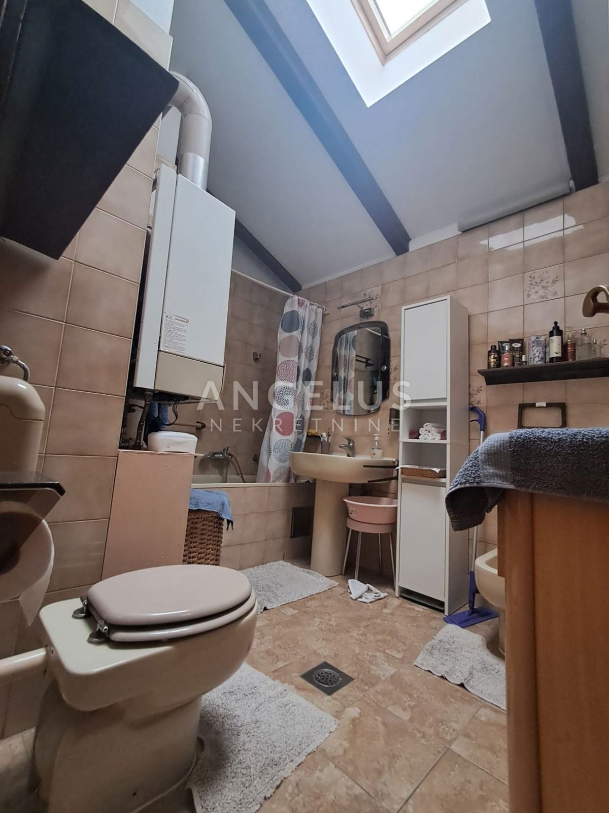 Stanovanje Cvjetno naselje, Trnje, 120m2