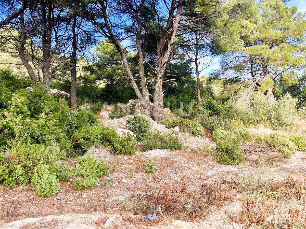 Brač, Sumartin - grad.zeml. s pogledom na morje, PRODAJA