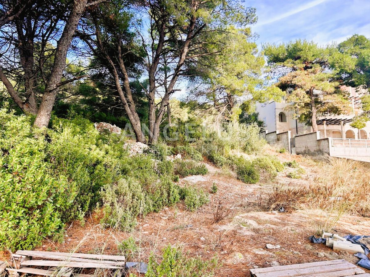 Brač, Sumartin - grad.zeml. s pogledom na morje, PRODAJA