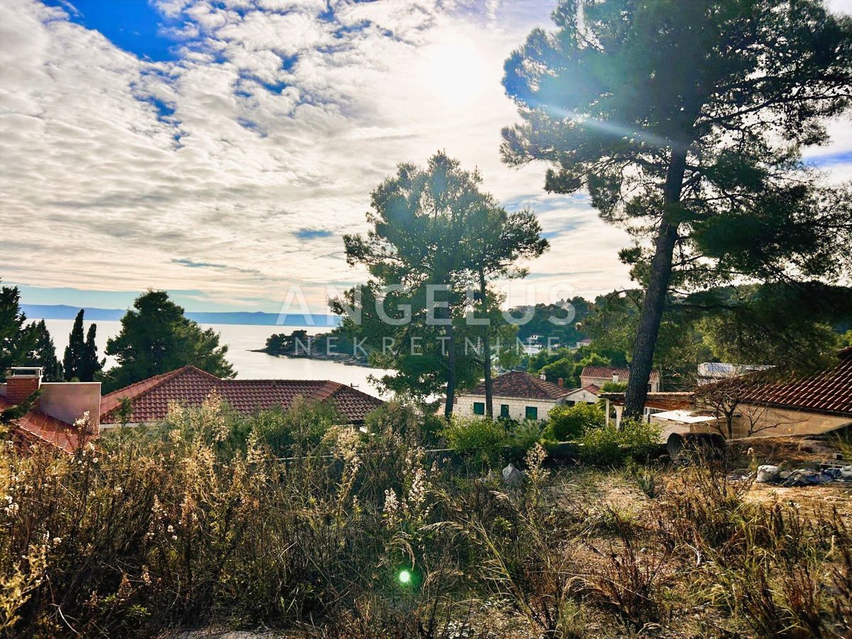 Brač, Sumartin - grad.zeml. s pogledom na morje, PRODAJA