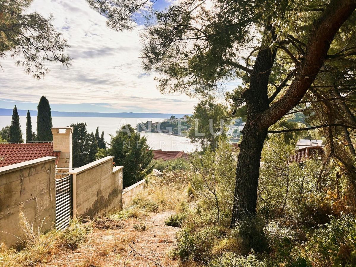 Brač, Sumartin - grad.zeml. s pogledom na morje, PRODAJA