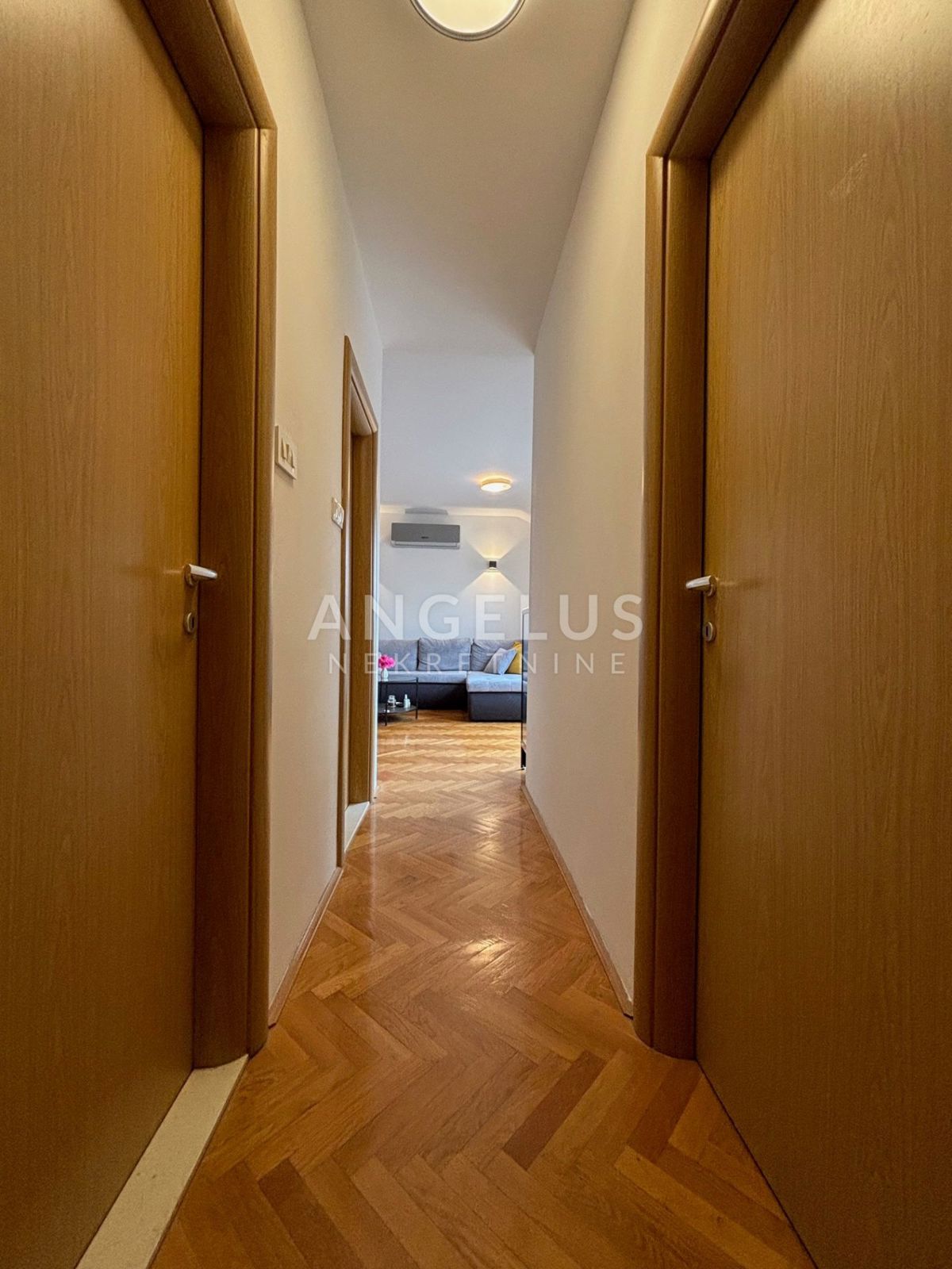 Hrvaška, Solin - Odlično trisobno stanovanje na mirni lokaciji, 110 m2, PRODAMO