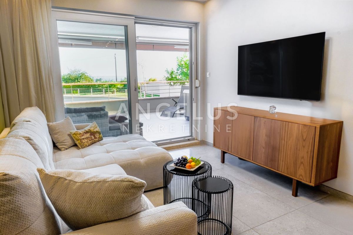 Split - luksuzno stanovanje s pogledom na morje, PRODAJA