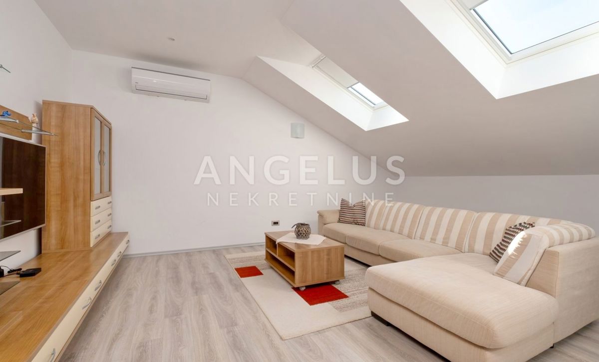 Pelješac, Lovište - prostorno stanovanje prva vrsta do morja, 143 m² s parkirnim mestom - PRODAMO