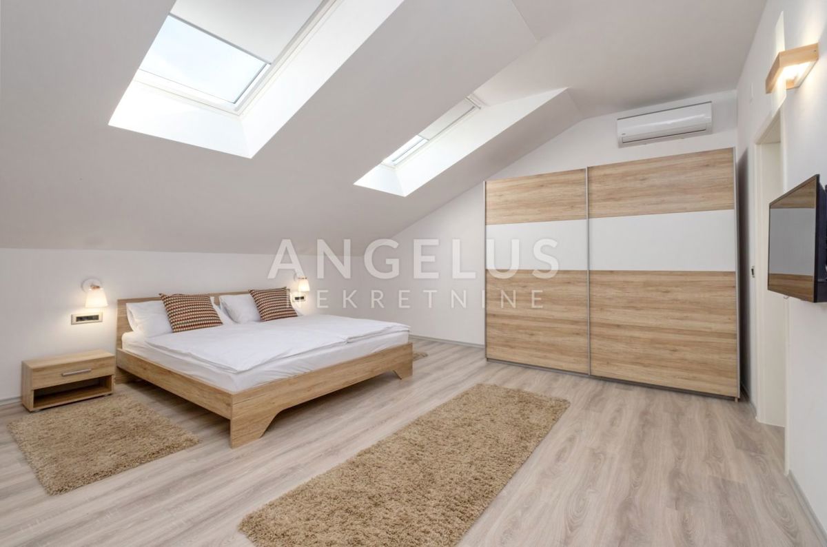 Pelješac, Lovište - prostorno stanovanje prva vrsta do morja, 143 m² s parkirnim mestom - PRODAMO