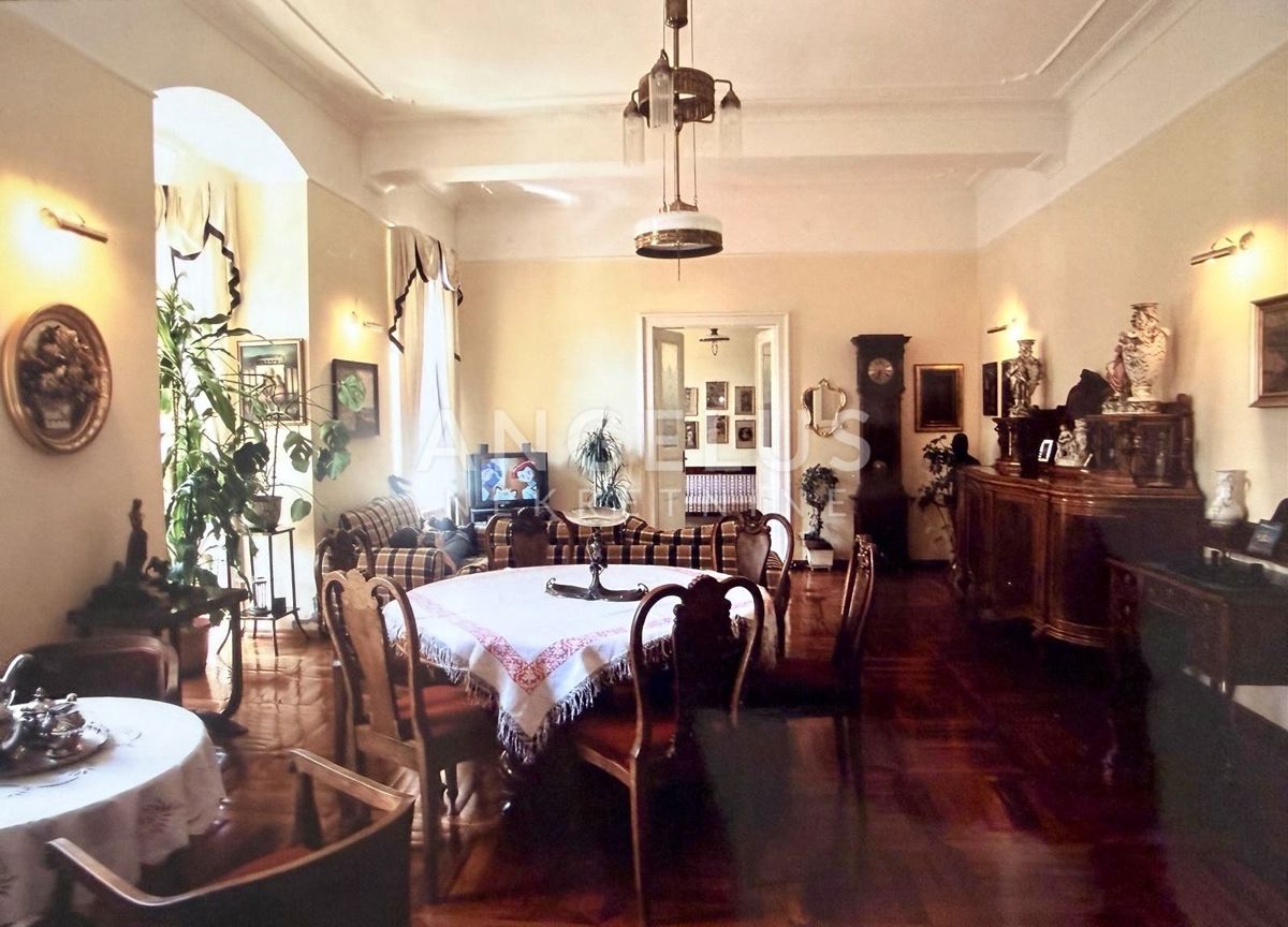 Stanovanje Donji grad, Donji Grad, 190m2