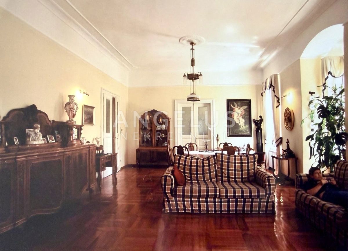 Stanovanje Donji grad, Donji Grad, 190m2