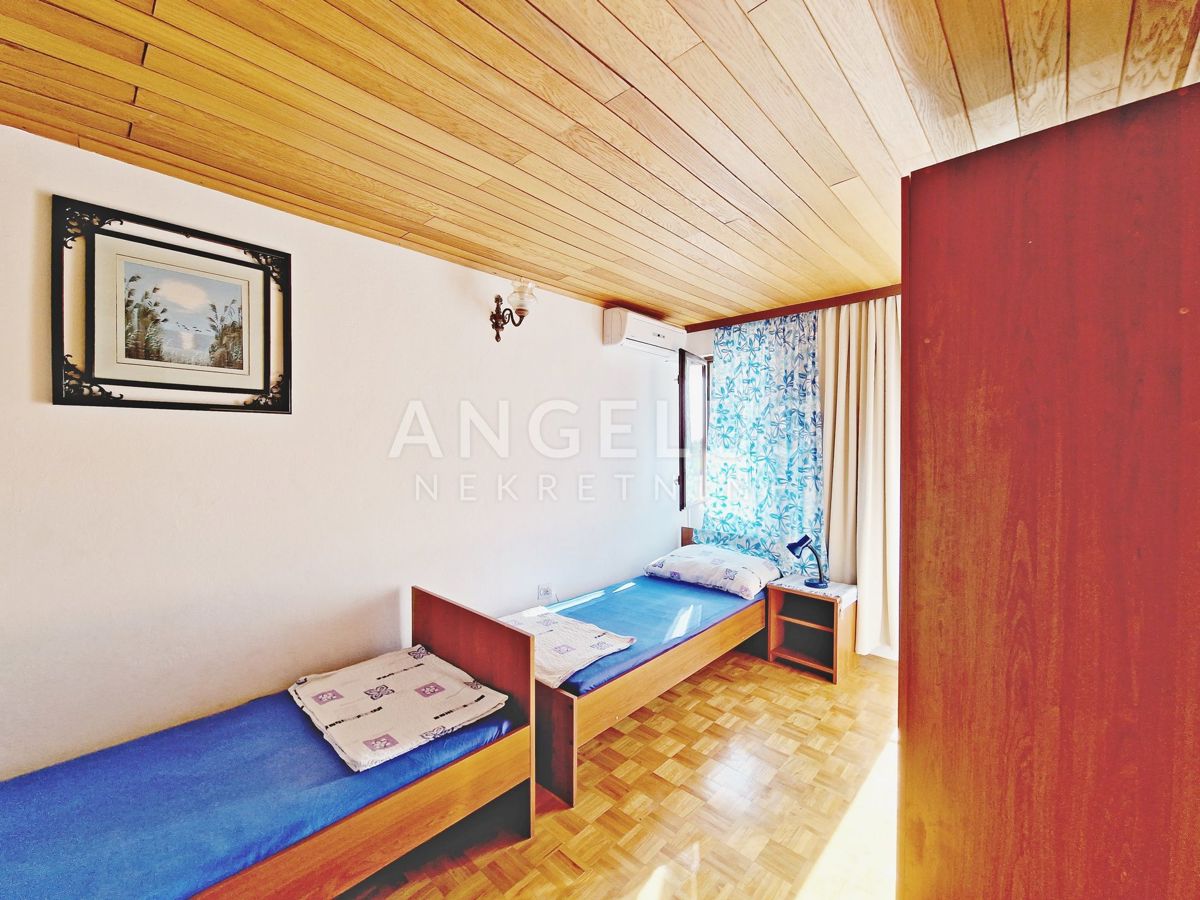 Hrvaška, Orebić, apartmajska hiša s fantastičnim pogledom na Korčulo