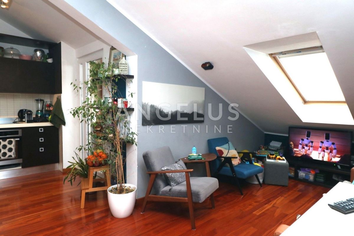 Hrvaška, Solin - Lepo dvosobno stanovanje s teraso in parkiriščem, 88.50 m2