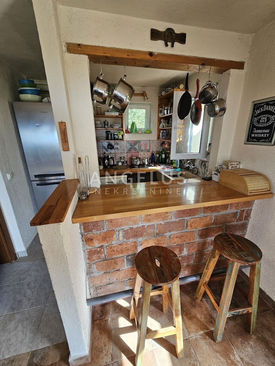 Hrvaška, Brač, Bobovišća - lepa kamnita hiša z odprtim pogledom