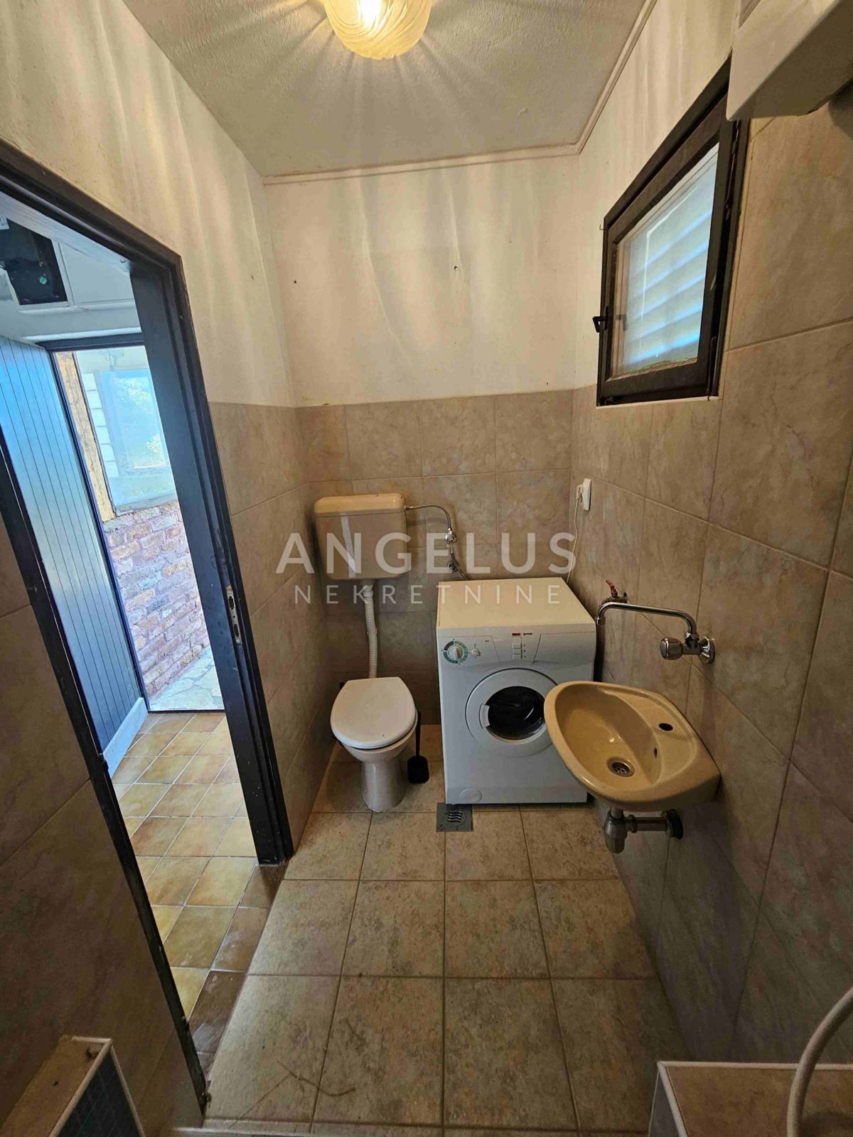 Hiša Bobovišća, Milna, 400m2