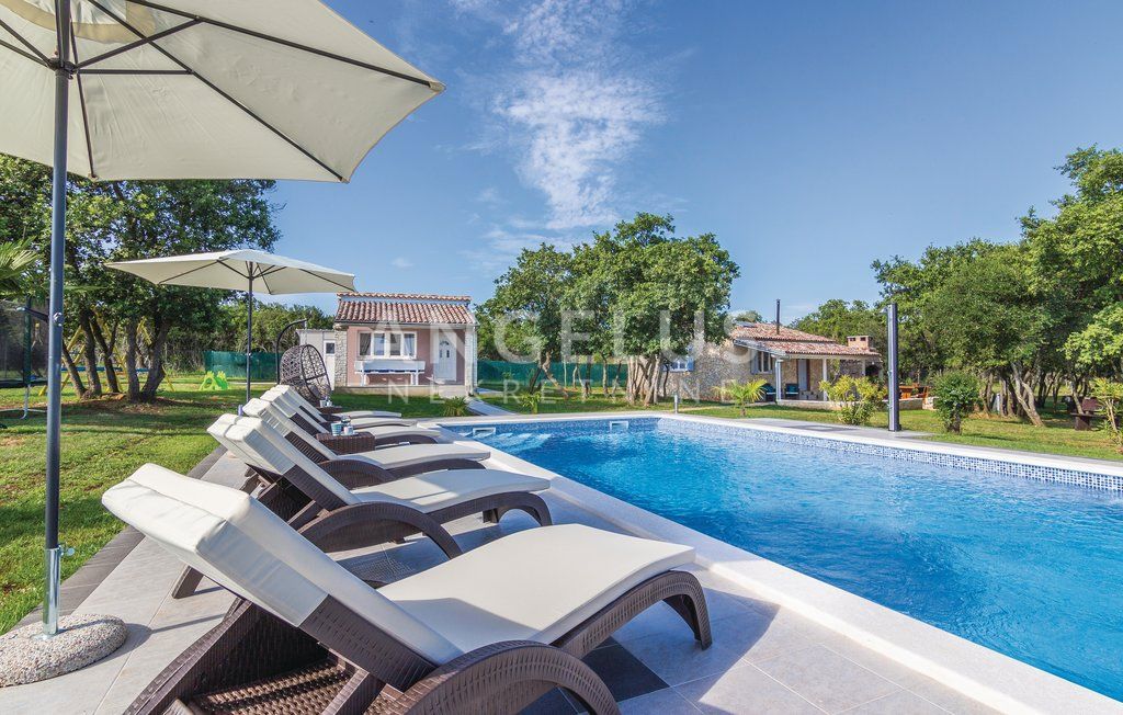 Hiša Rovinj, 120m2