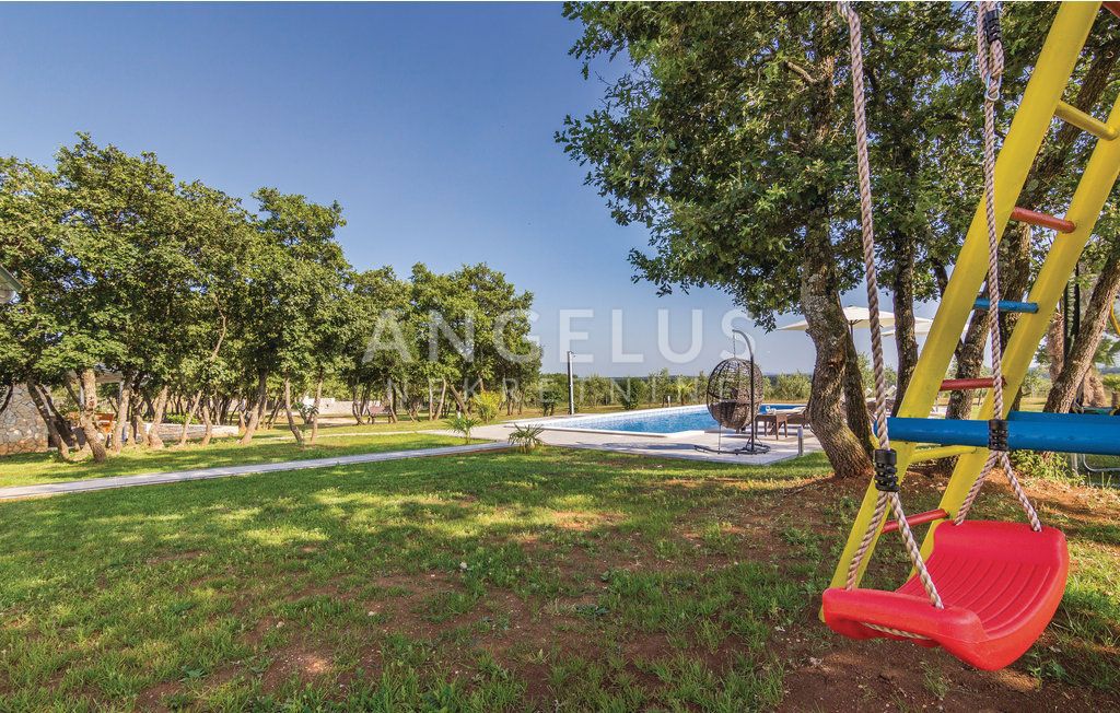 Hiša Rovinj, 120m2