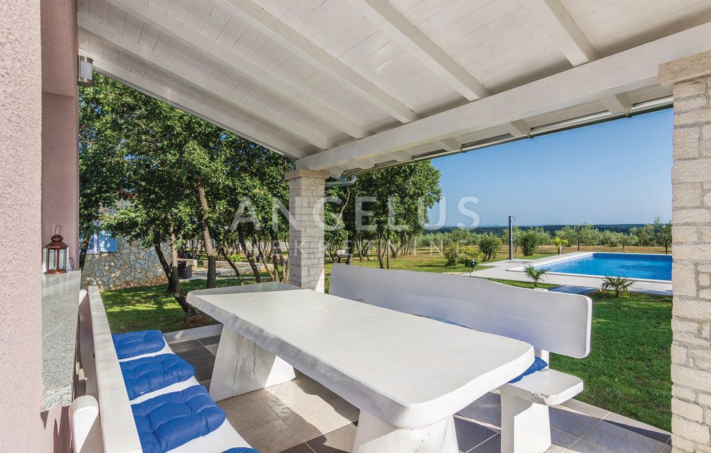 Hiša Rovinj, 120m2