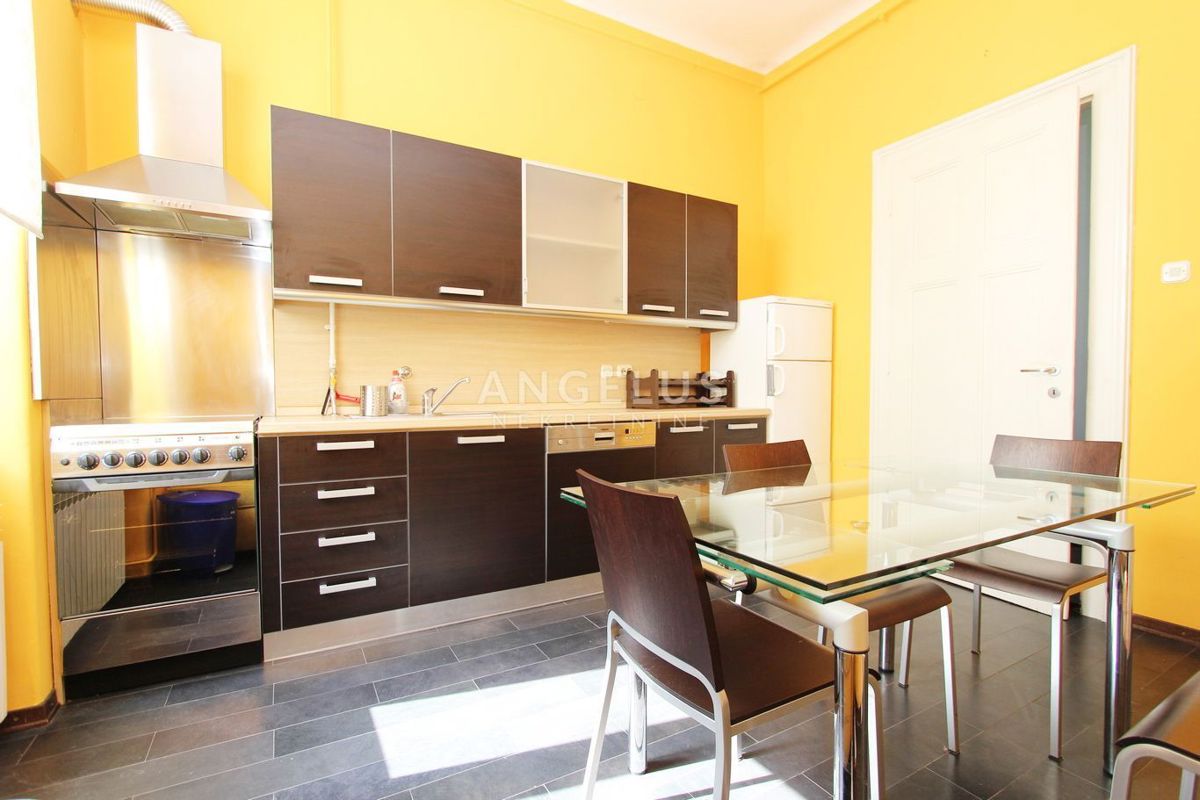 Stanovanje Donji grad, Donji Grad, 80m2
