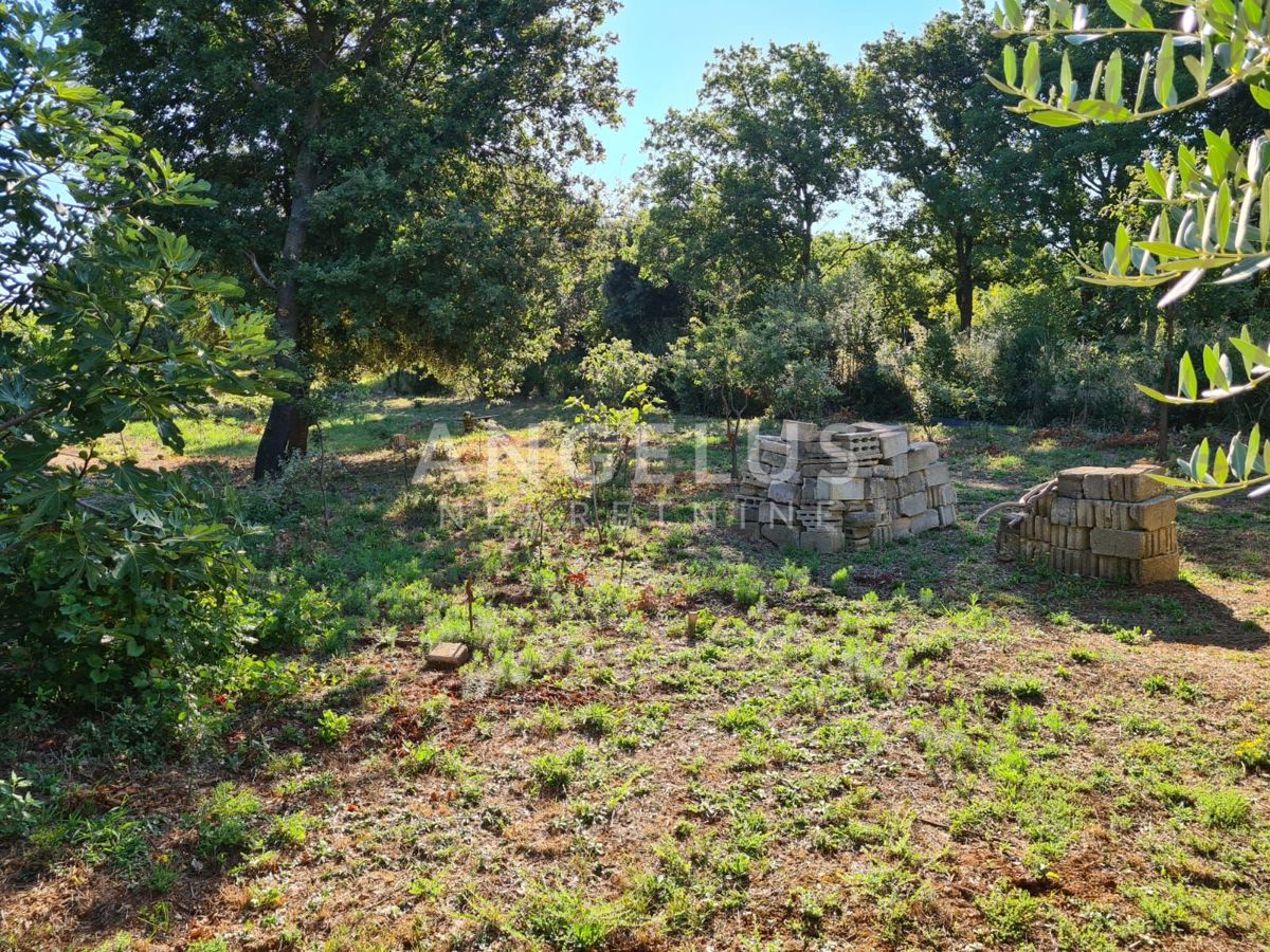 Zemljišče Banjole, Medulin, 762m2