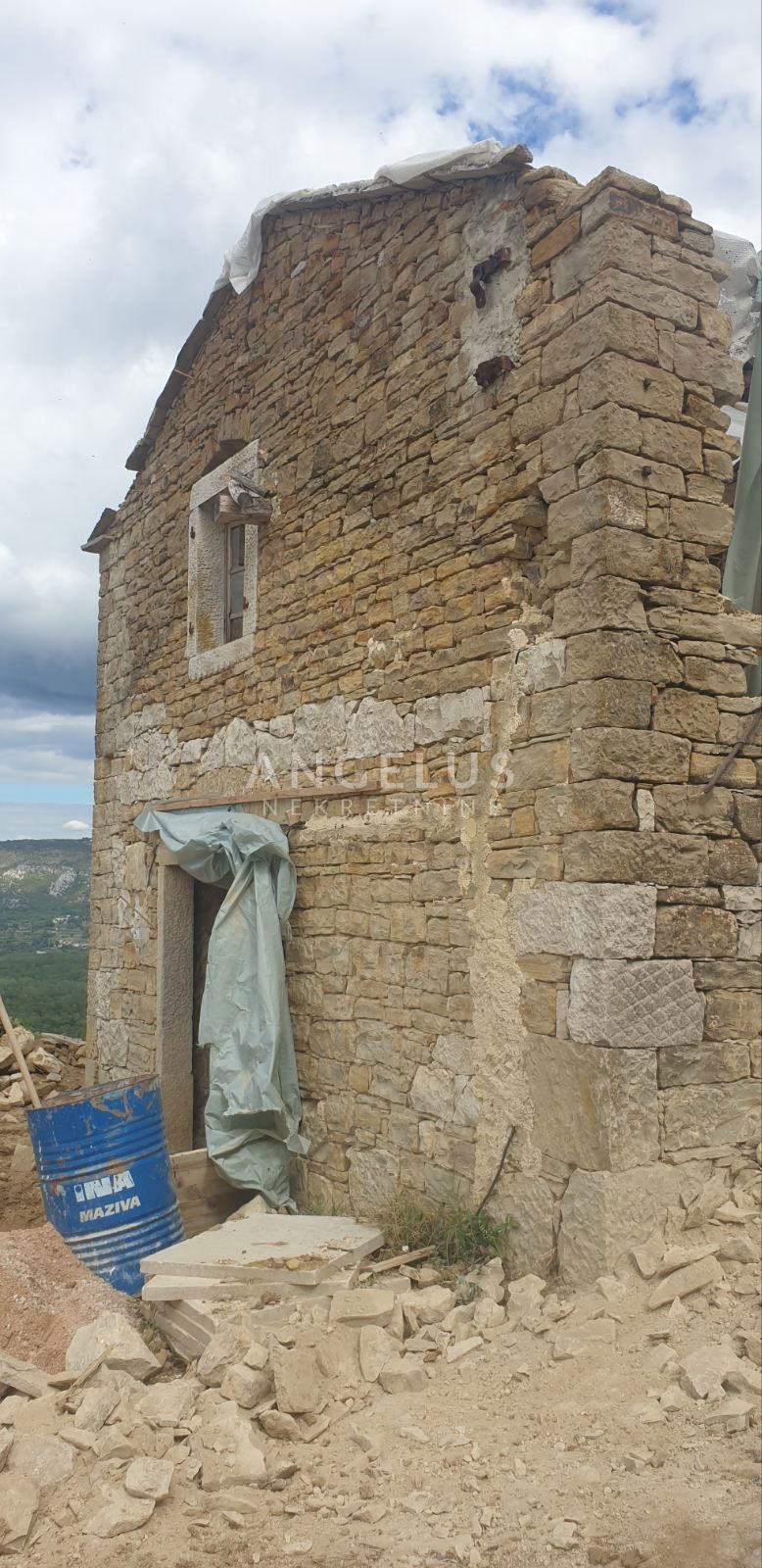 Hiša Sveti Bartol, Motovun, 72m2