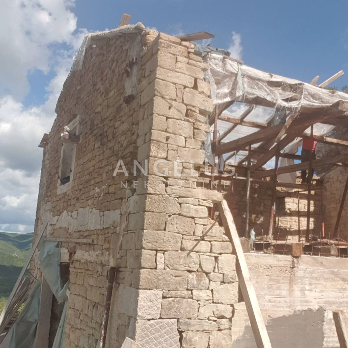 Hiša Sveti Bartol, Motovun, 72m2